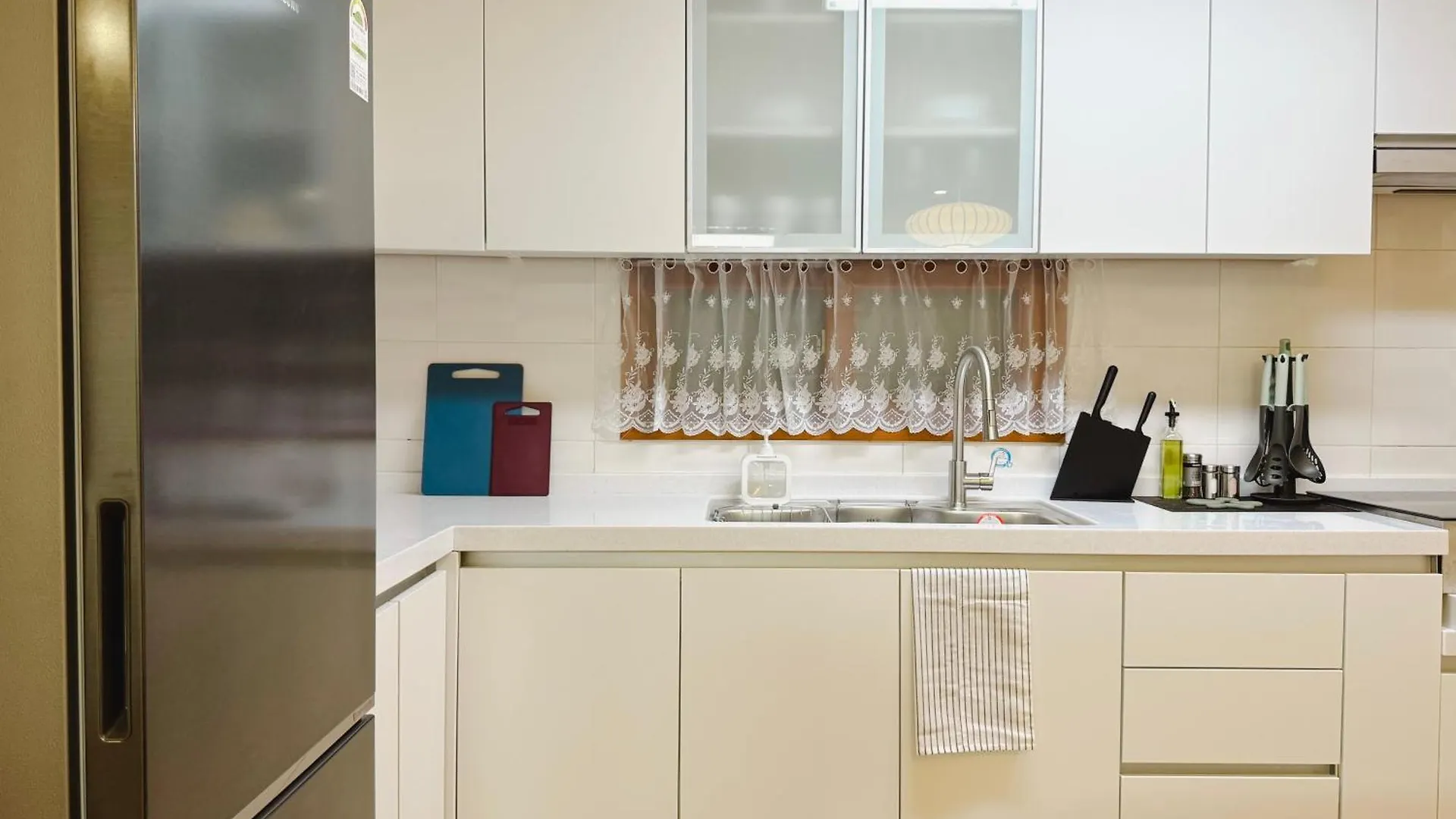 Апартаменты H House Hongdae Сеул