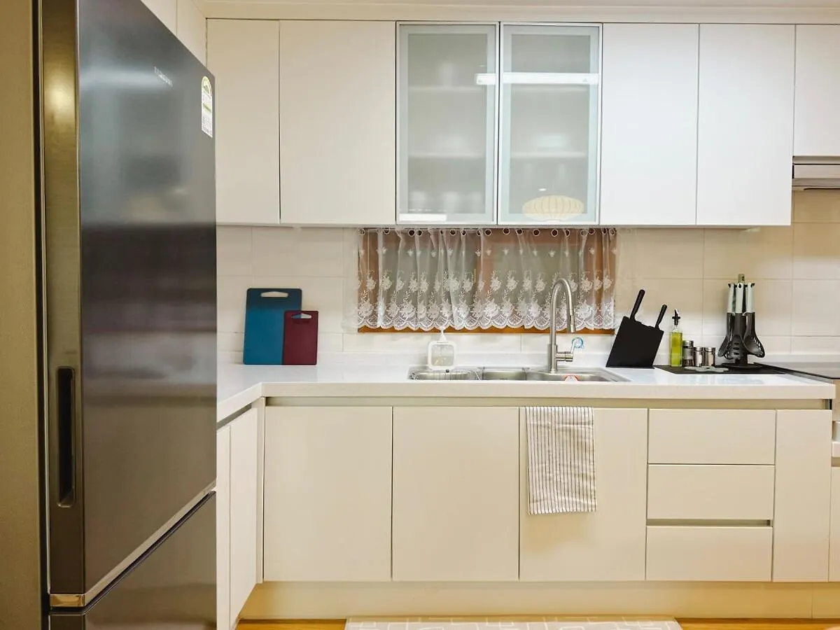 Апартаменты H House Hongdae Сеул Южная Корея