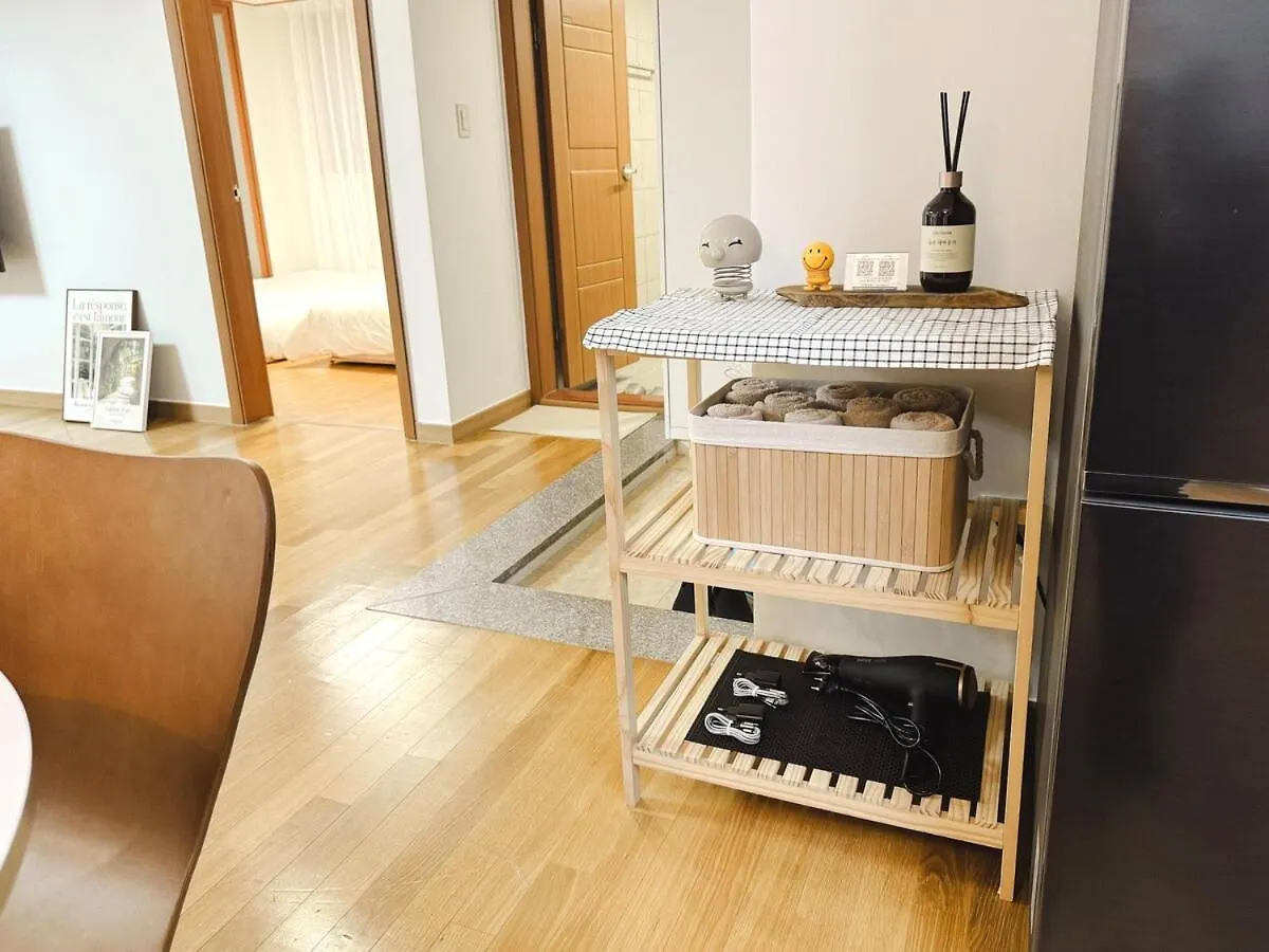 Апартаменты H House Hongdae Сеул 0*,  Южная Корея