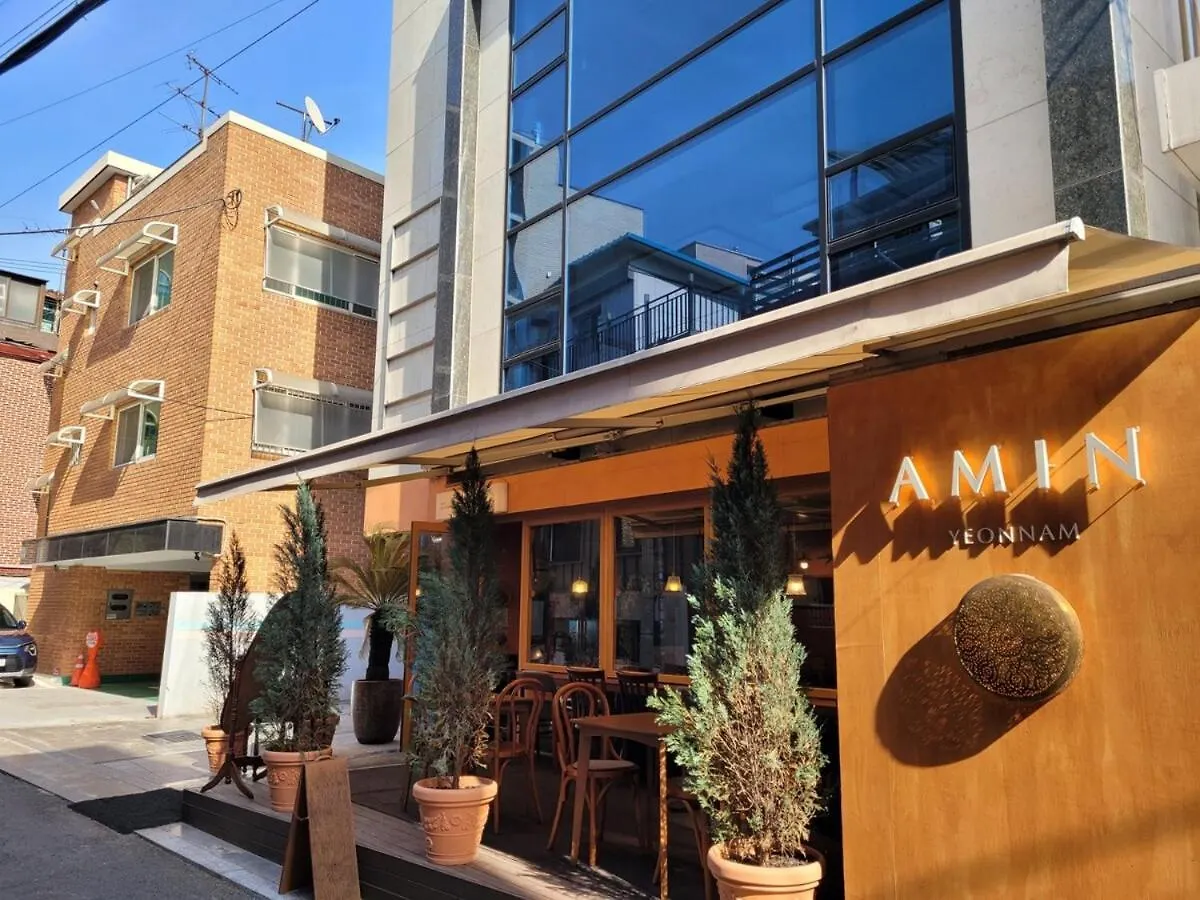 Апартаменты H House Hongdae Сеул