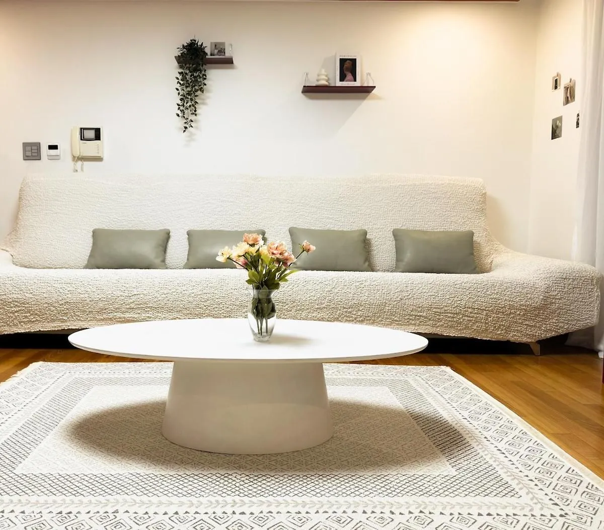 Апартаменты H House Hongdae Сеул Южная Корея